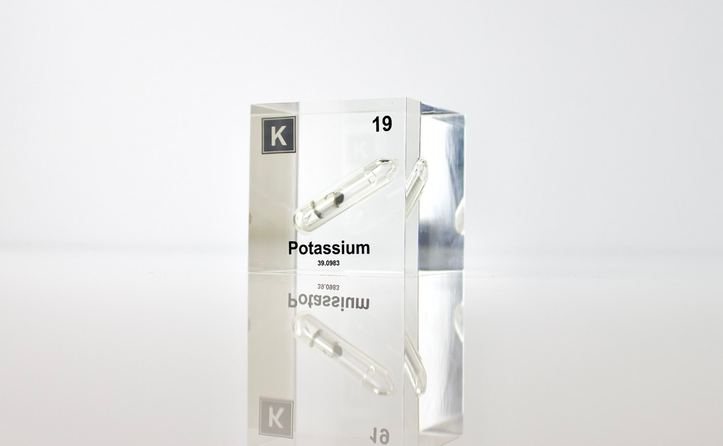 Potassium Element Cube