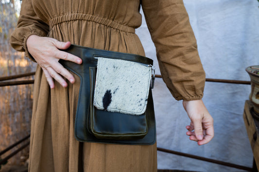 Awabal Hip Bag | Mono Construction - Black