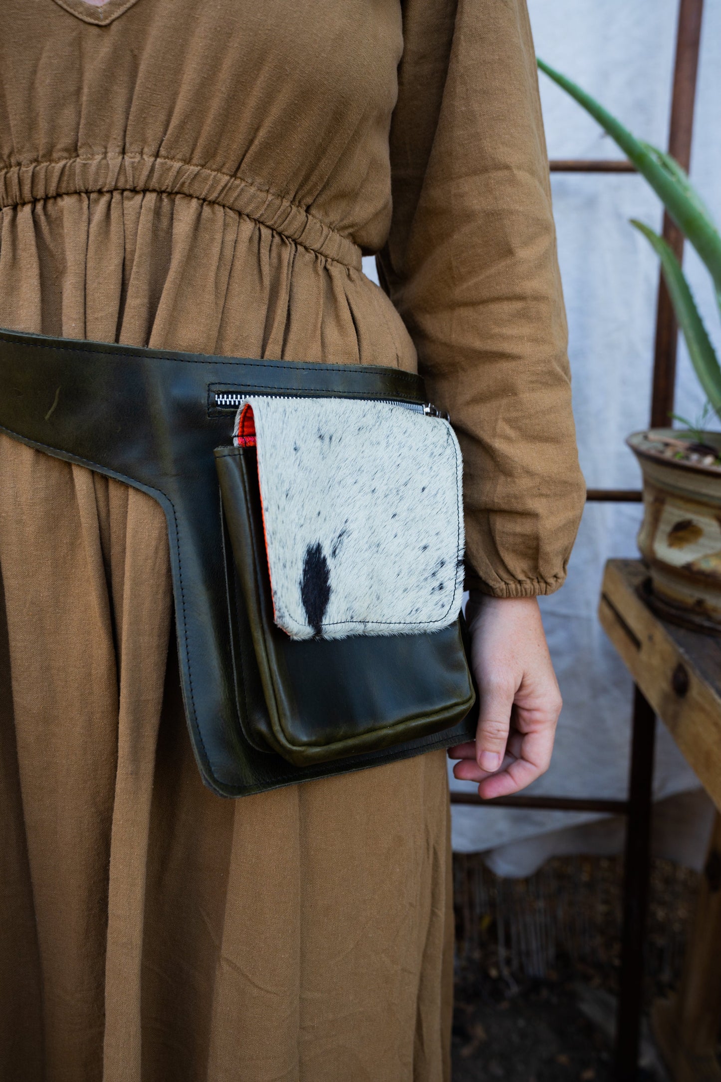 Awabal Hip Bag | Mono Construction - Tan