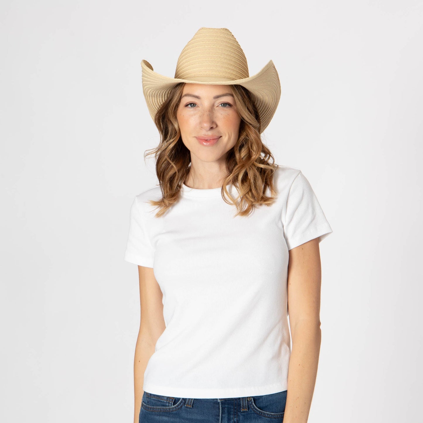 Luz - Cattleman's Crease Cowboy with Rolled Wire Brim