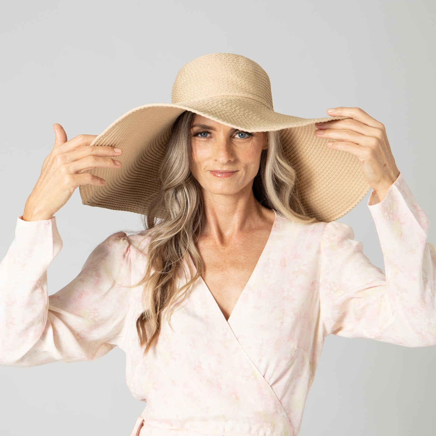 Women's Wide Brim Ribbon Floppy Hat with Ticking Fabric
