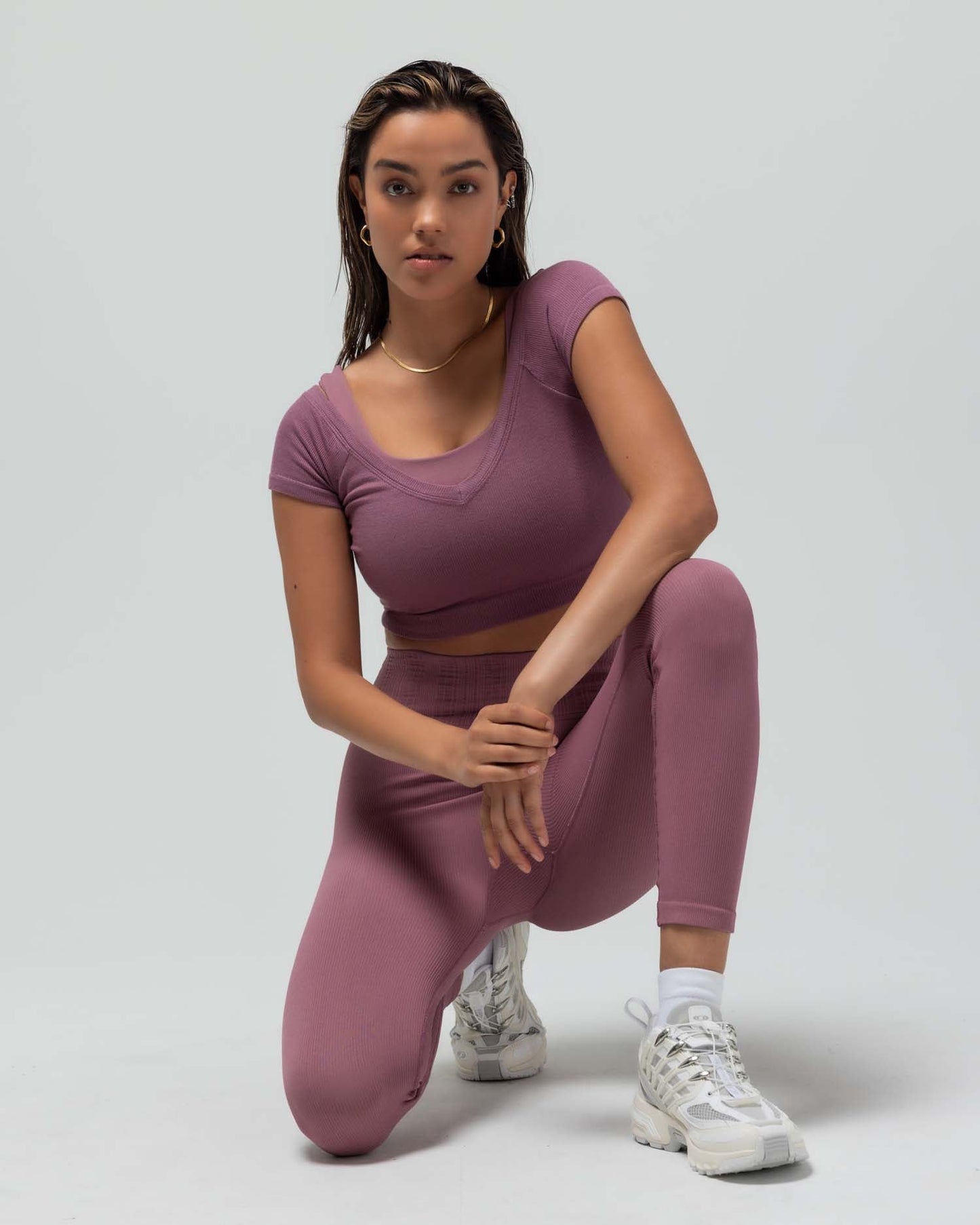 RIBBED CAP SLEEVE CROP TOP