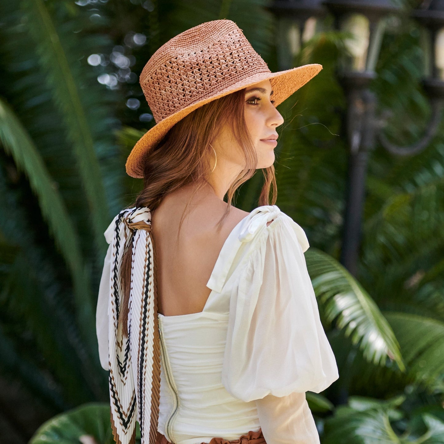 Women's Mixed Raffia Fedora w/ Hand Crochet Crown & Raffia Braid Brim - Rust