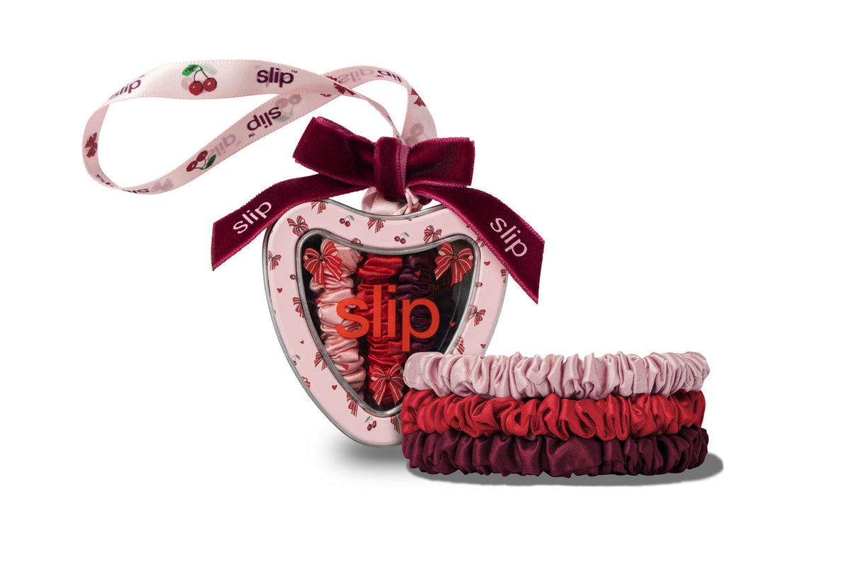 Emmie Skinny Scrunchie Tin Ornament