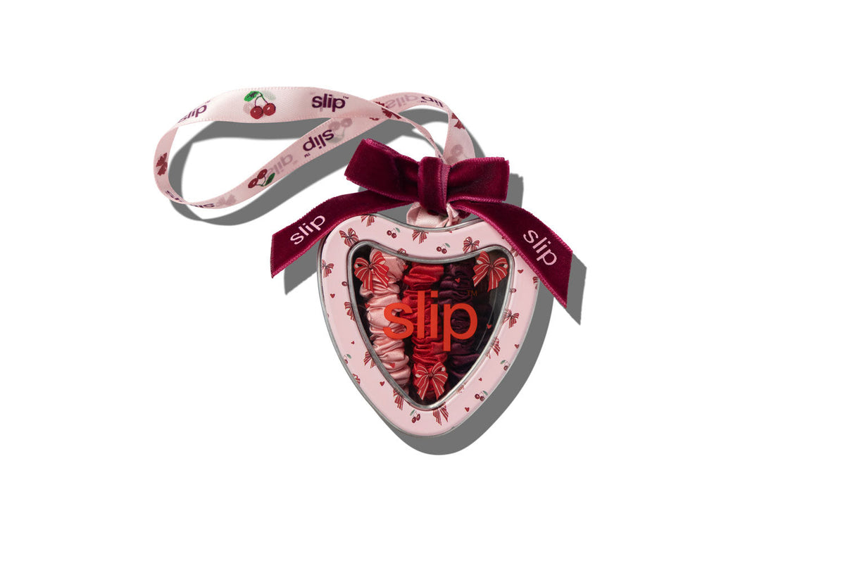 Emmie Skinny Scrunchie Tin Ornament
