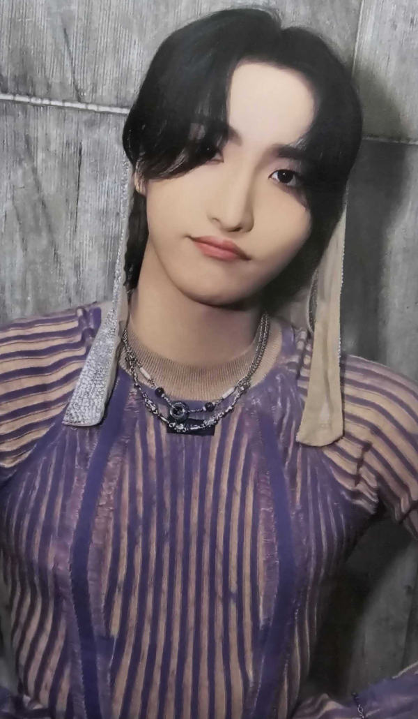 ATEEZ Golden Hour - Official Pob Photocards (Pout Version)