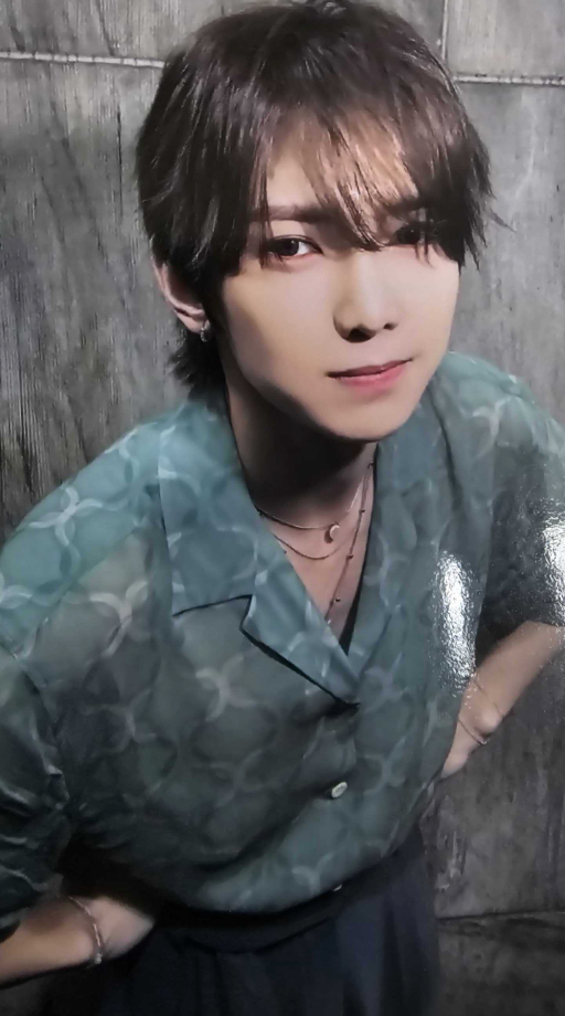 ATEEZ Golden Hour - Official Pob Photocards (Pout Version)