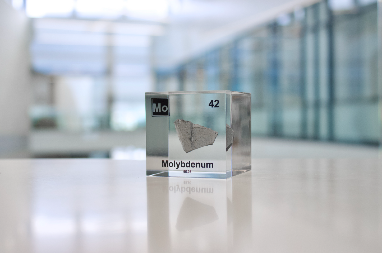 Molybdenum Element Cube