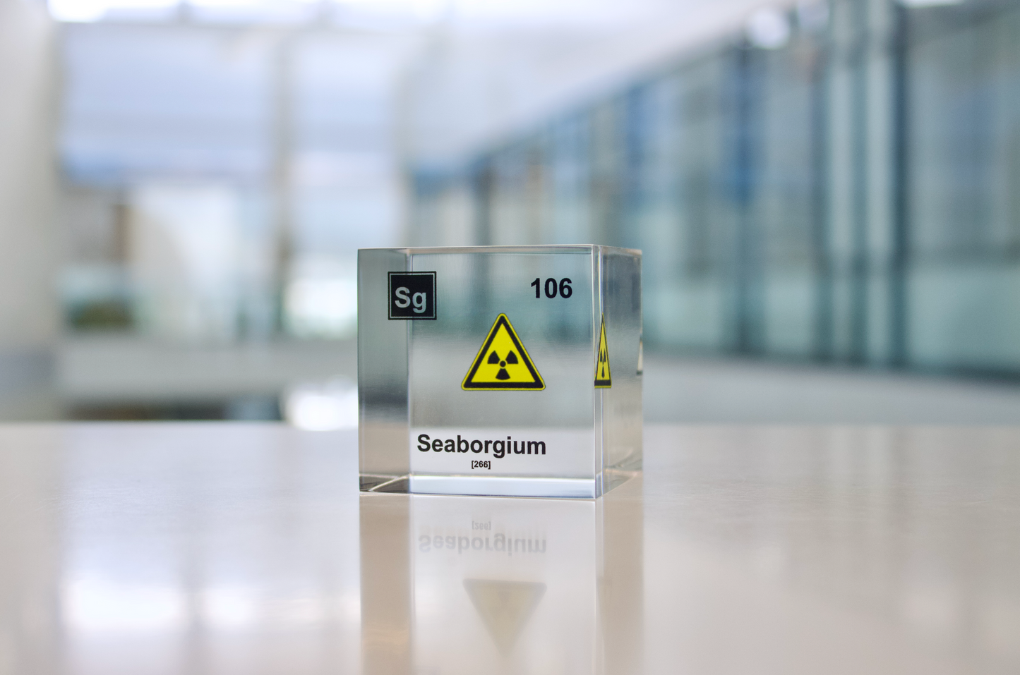Seaborgium Cube Element