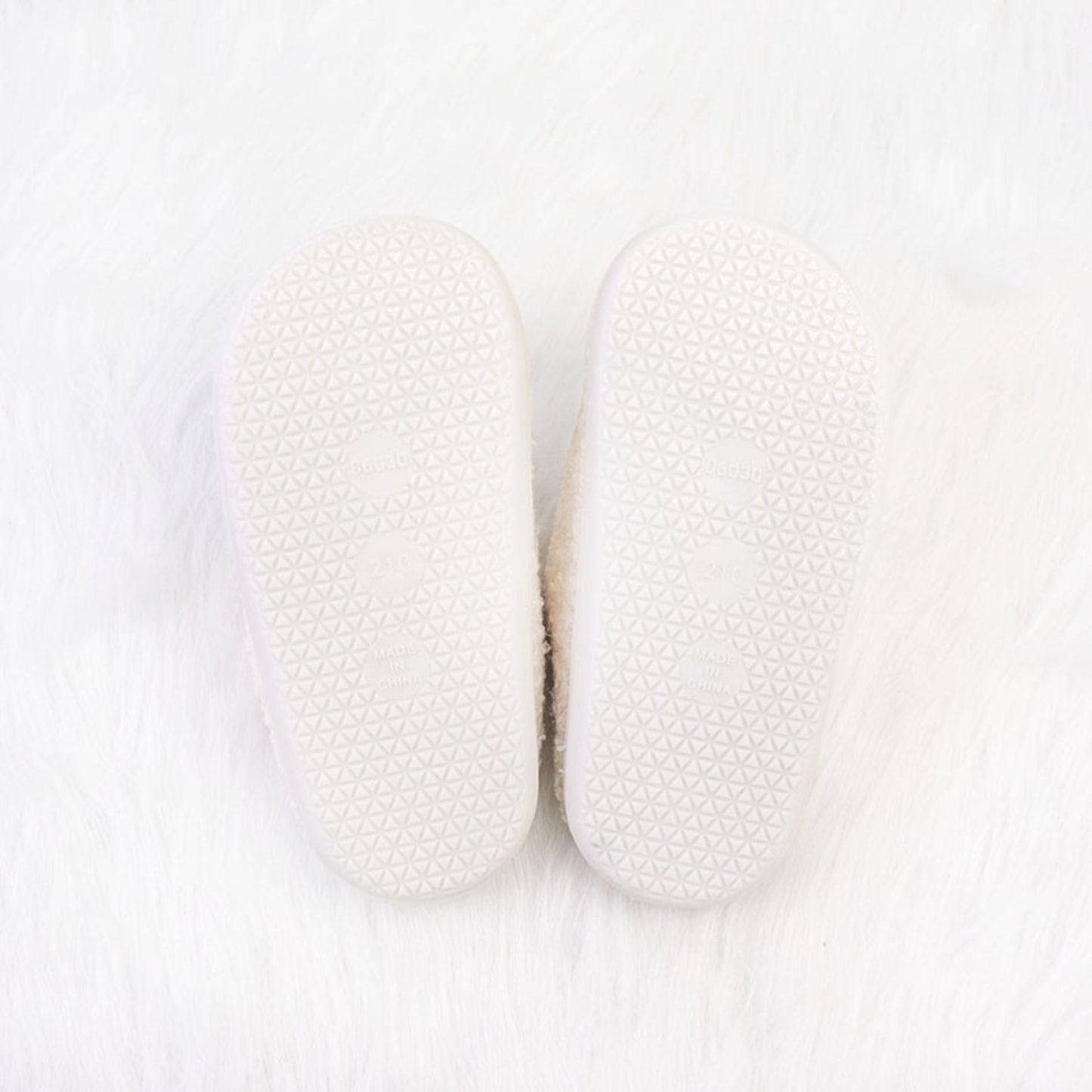 [Sizes 7-8 Remaining] Rainbow Plush Cozy Women's Slippers | Giftable Slip-On Mules House Shoes