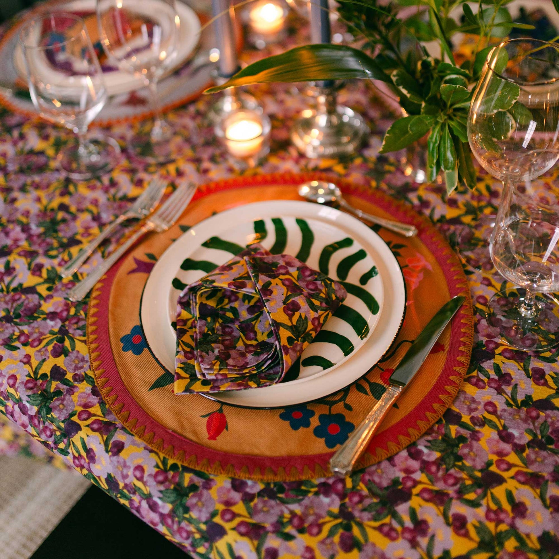 6 Napkins Romance is Dead Yellow - Osadia Concept Store