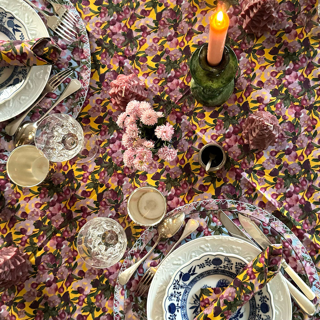 6 Napkins Romance is Dead Yellow - Osadia Concept Store