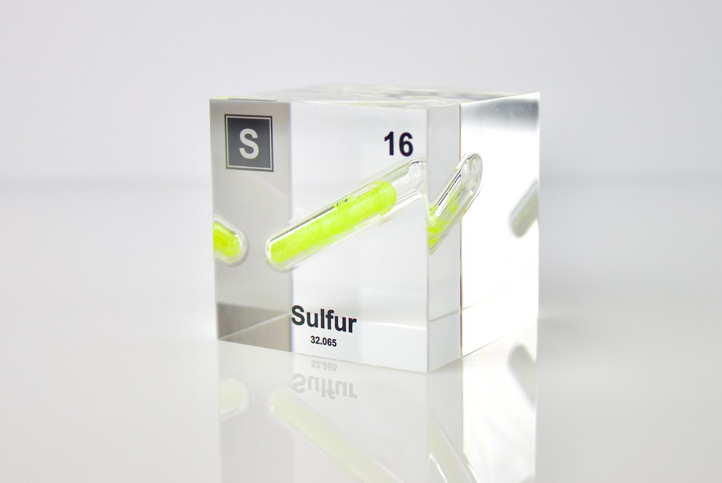 Sulfur Element Cube