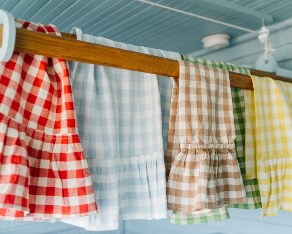Hazelnut Ruffled Gingham Dish Towel
