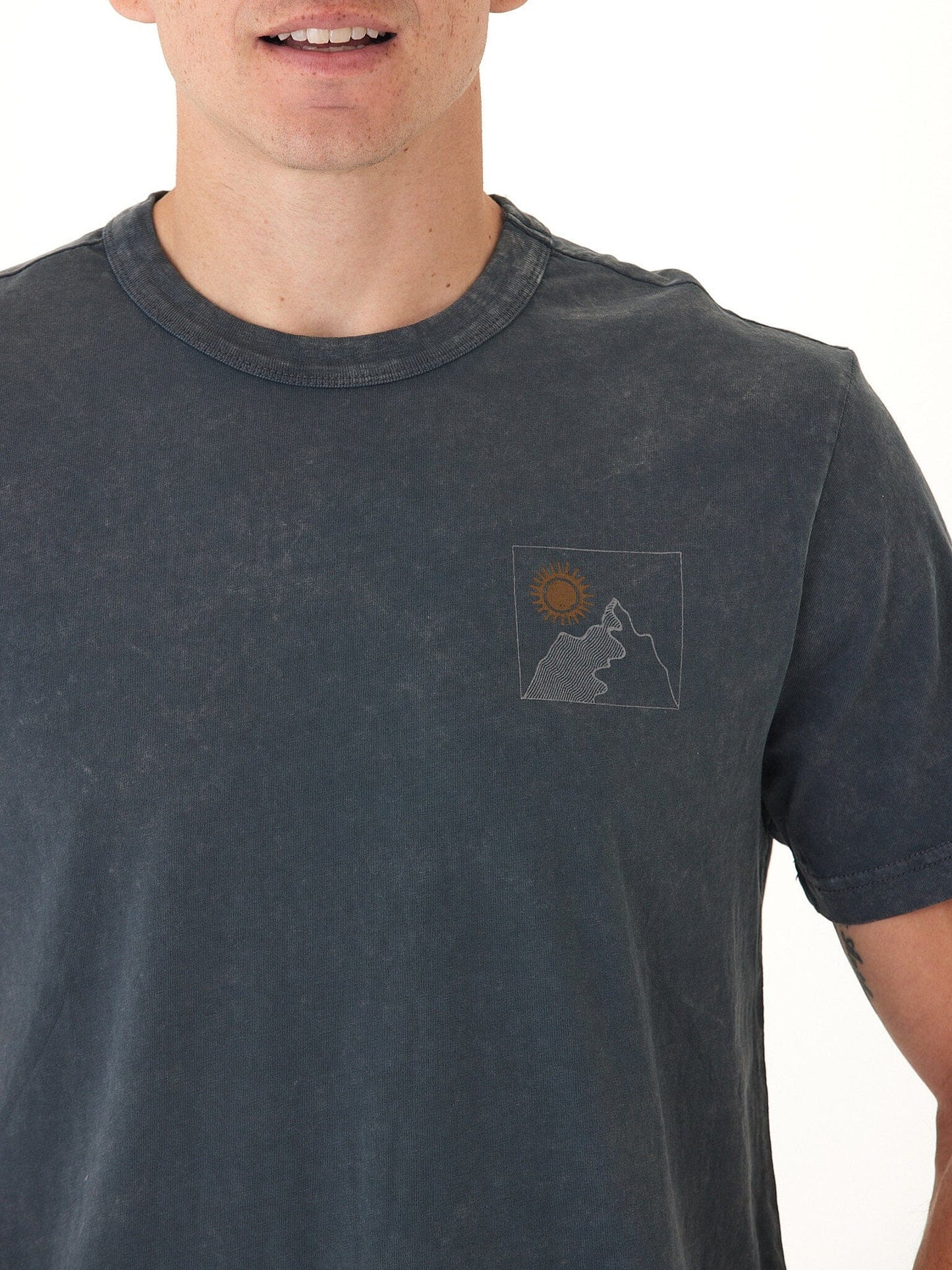 Mineral Wash Sunny Mountain Top Graphic Tee