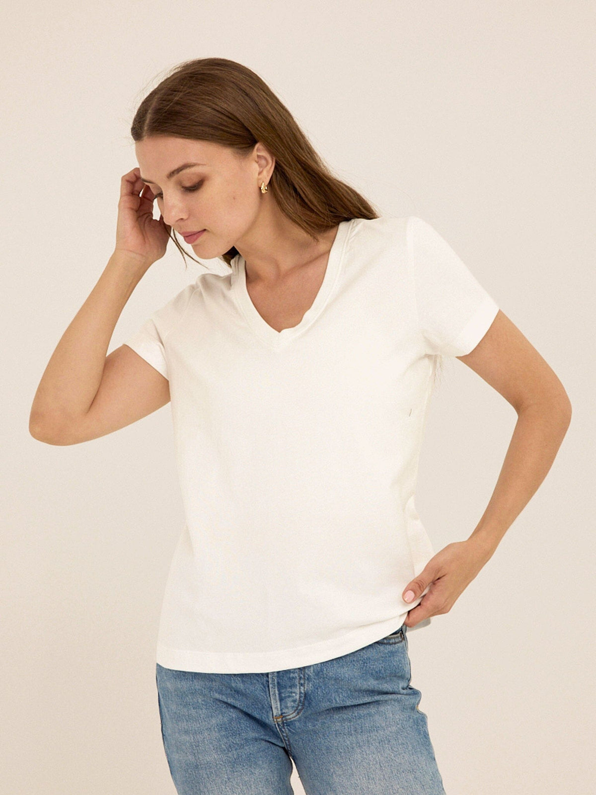 Aria Essential Jersey V-Neck Tee