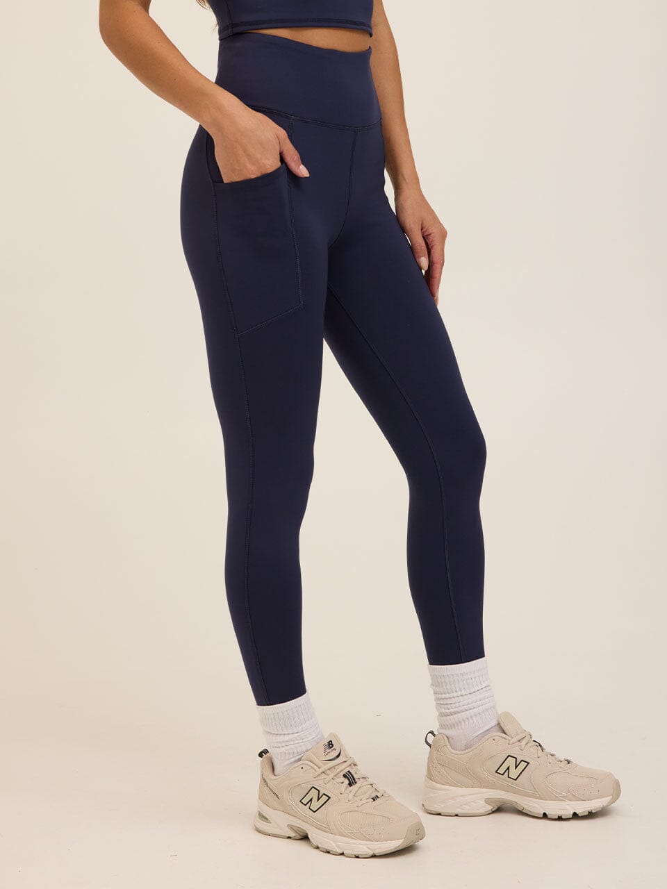 Sculpted Fit Legging