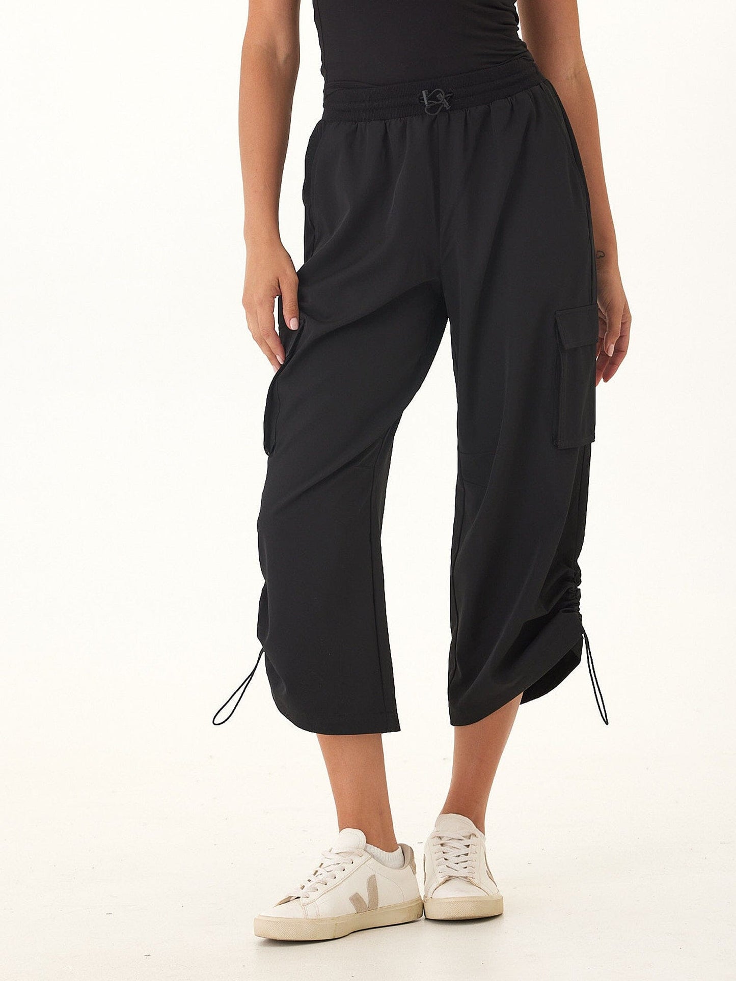 Sanya Performance 2-Way Stretch Barrel Pant