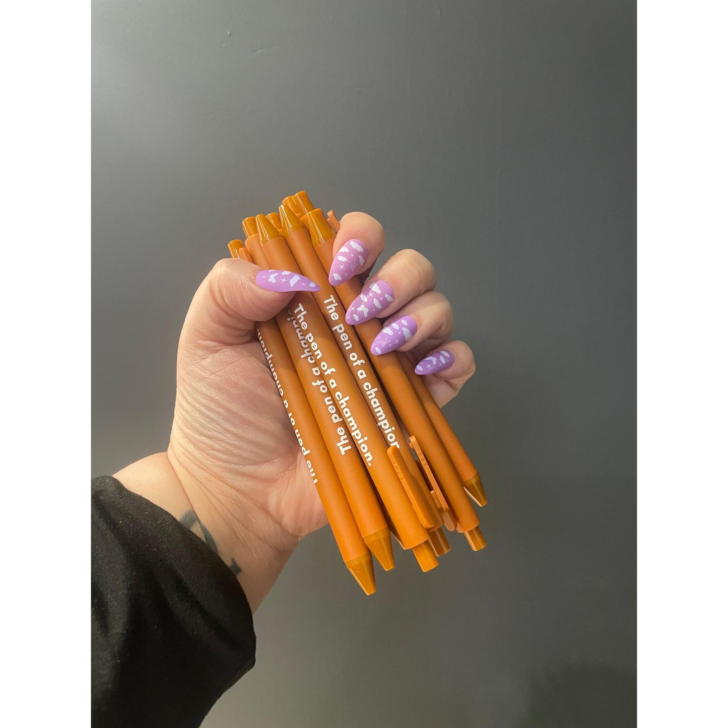 The Pen Of A Champion Pen 🏆 | Gel Click Pen in Caramel