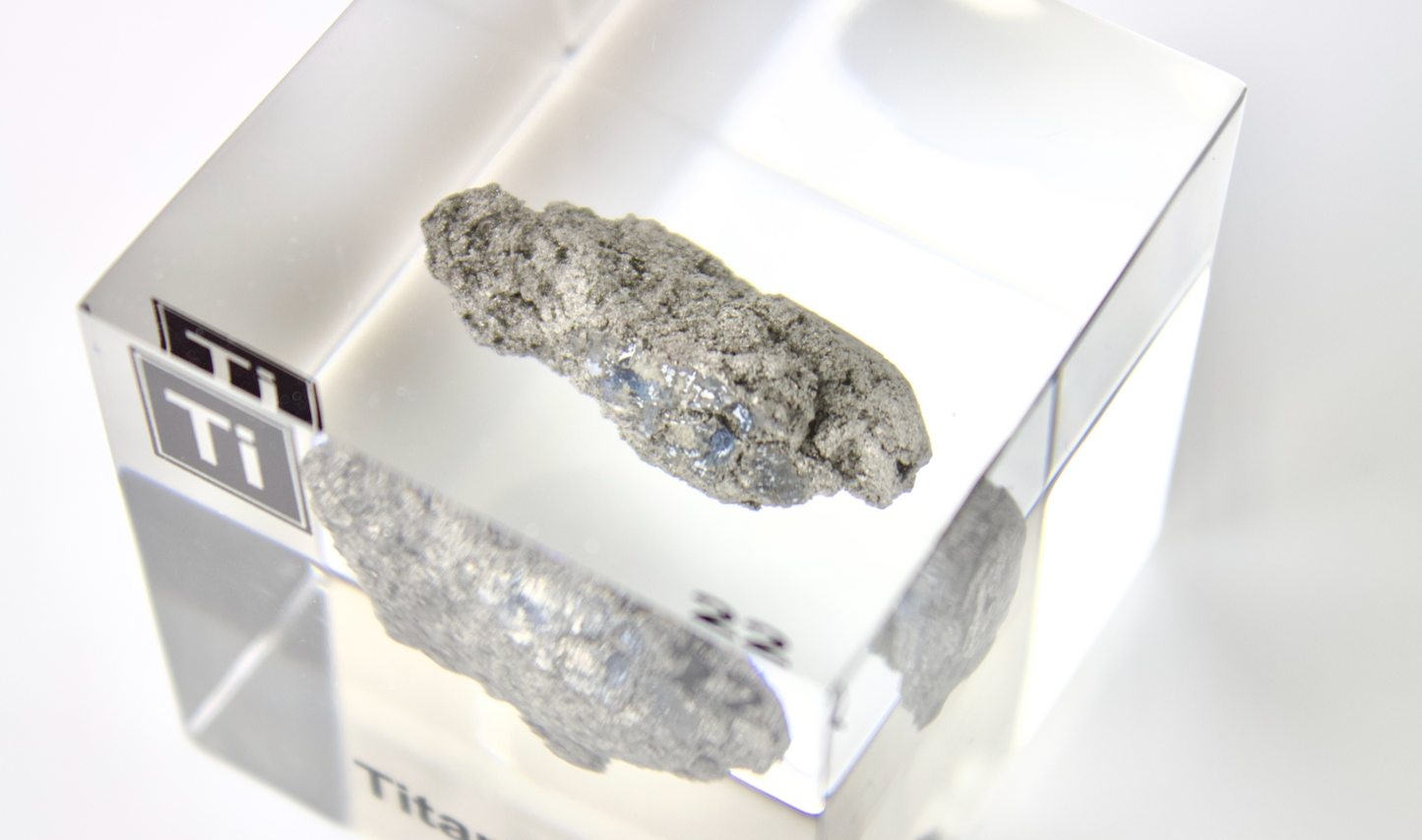 Titanium Element Cube