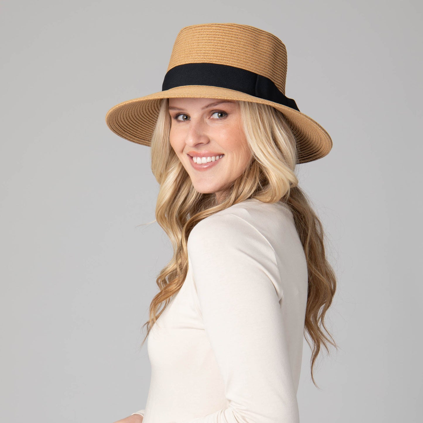 Women's Ultrabraid Gambler with Bow