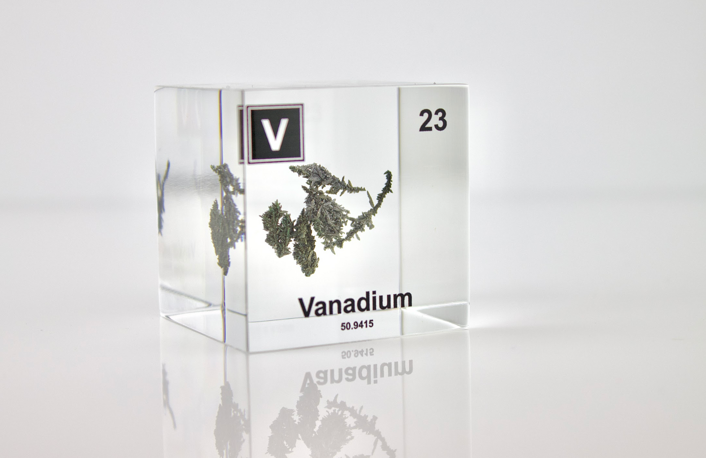 Vanadium Element Cube