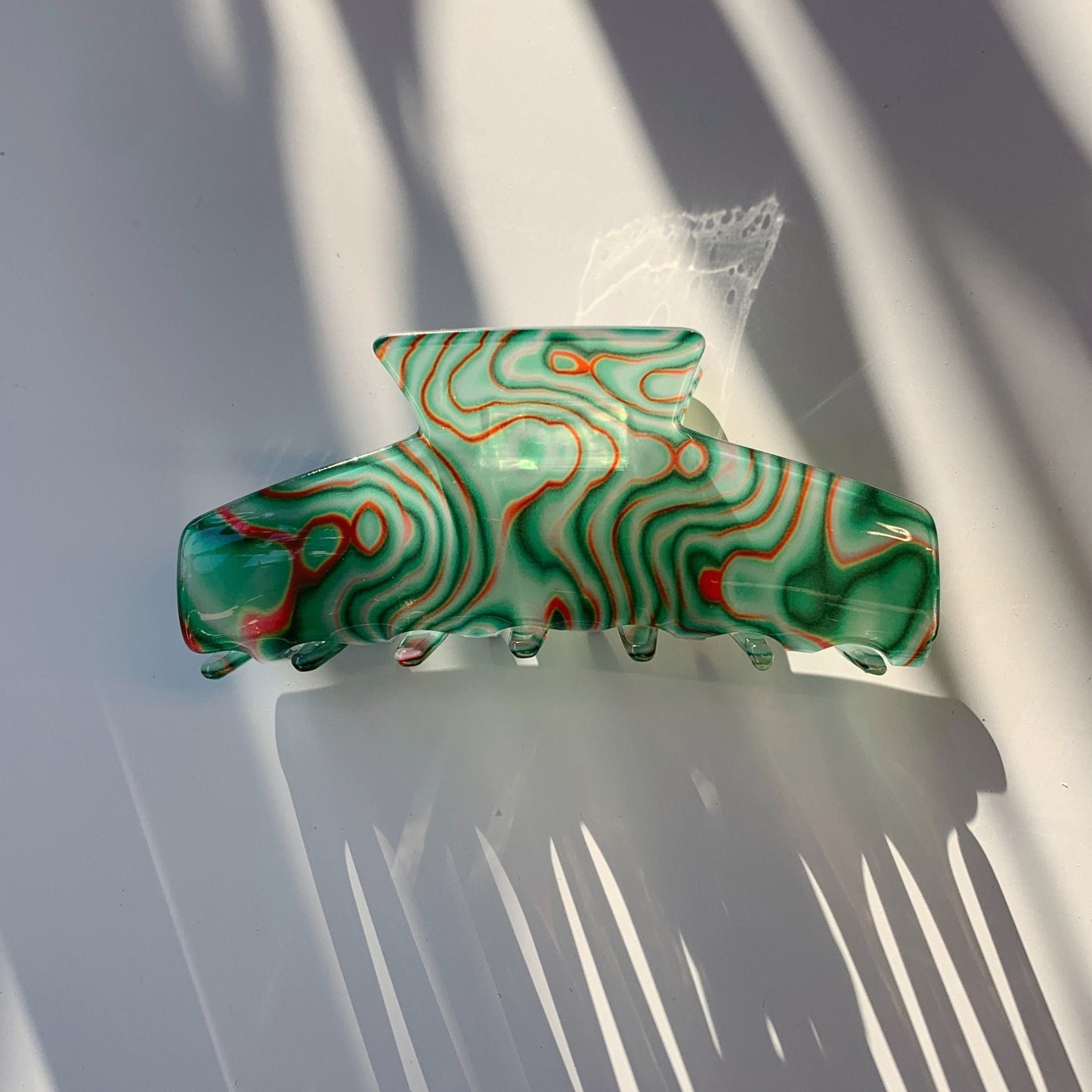 Velvet Claws Psychedelic in Green Ecstasy Hair Claw | Claw Clip in Velvet Travel Bag