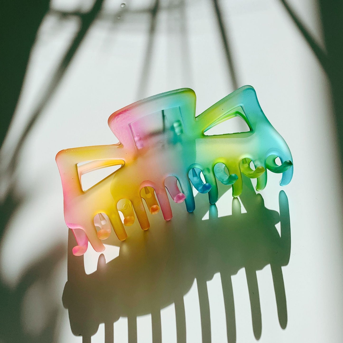 Velvet Claws The Rainbow in Pretty Bow Hair Claw | Claw Clip in Velvet Travel Bag