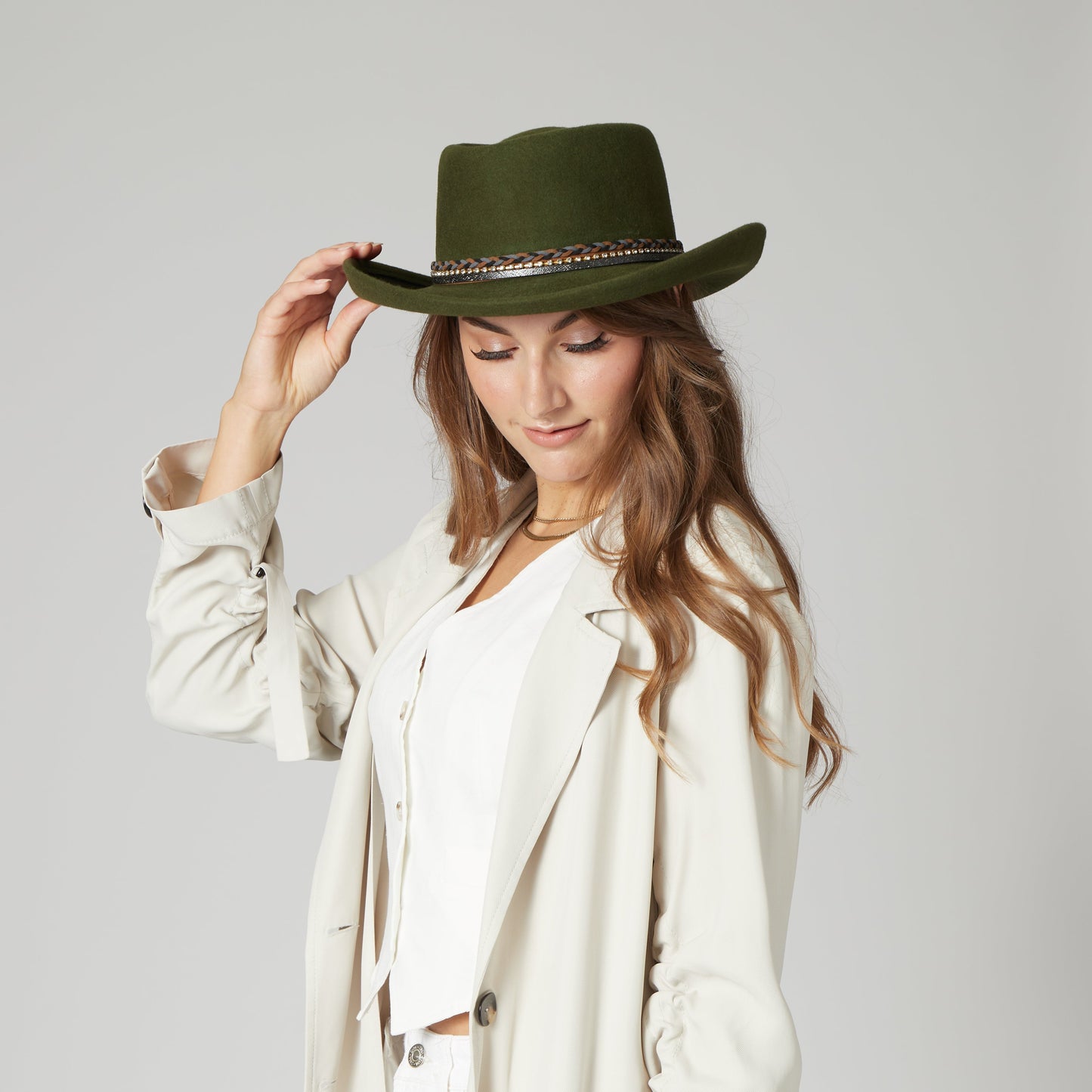 Ain't Me Babe - Women's Gambler With Rhinestone Braided Band