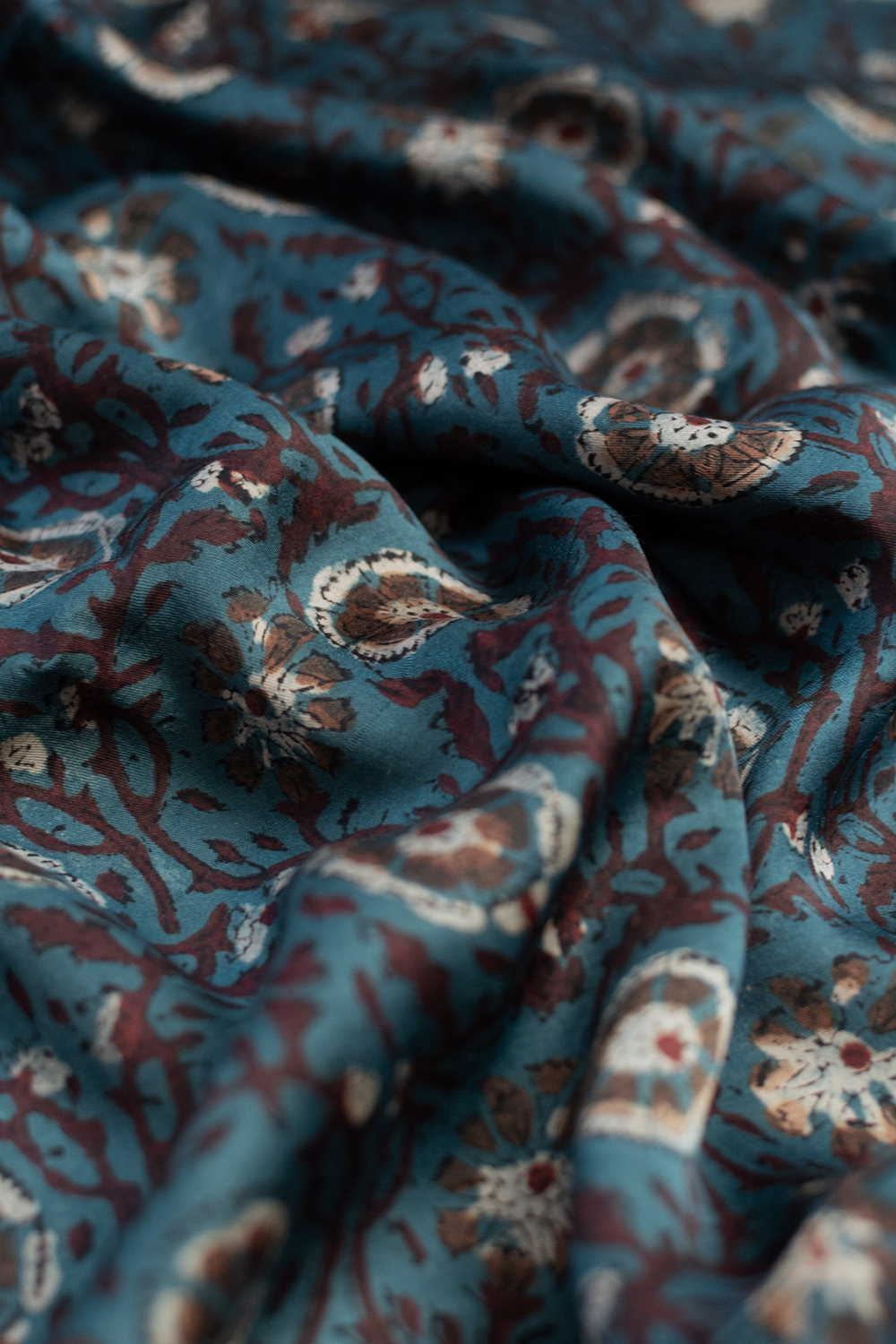 Block-Print Modal & Silk Crinkle Crop Blouse