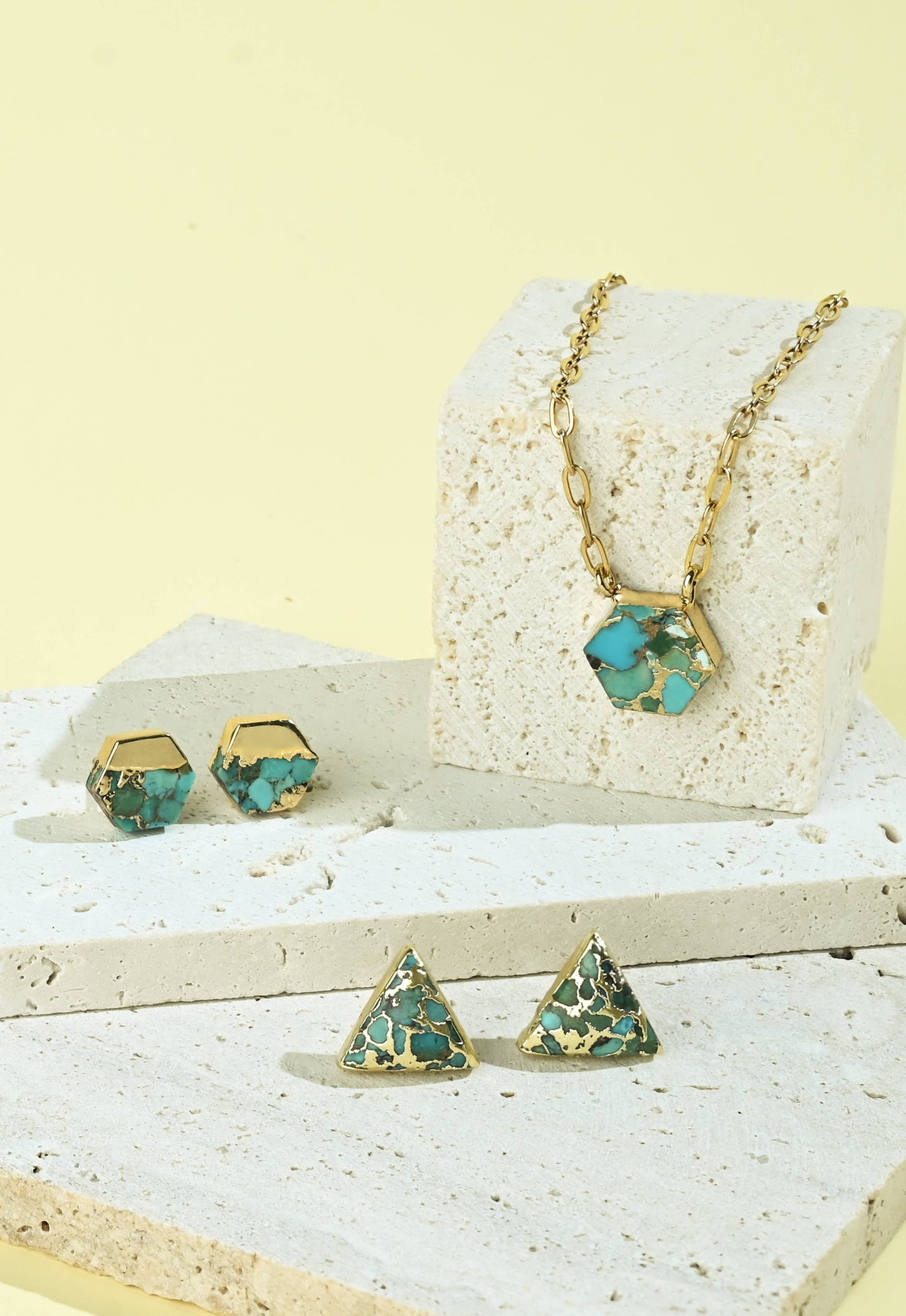 Still Waters Turquoise Necklace