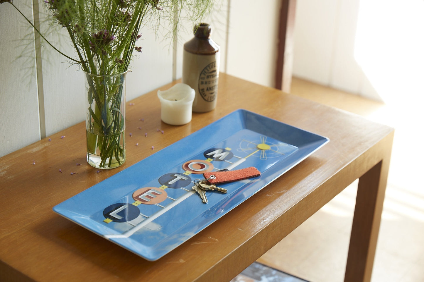 Retro Motel Tray