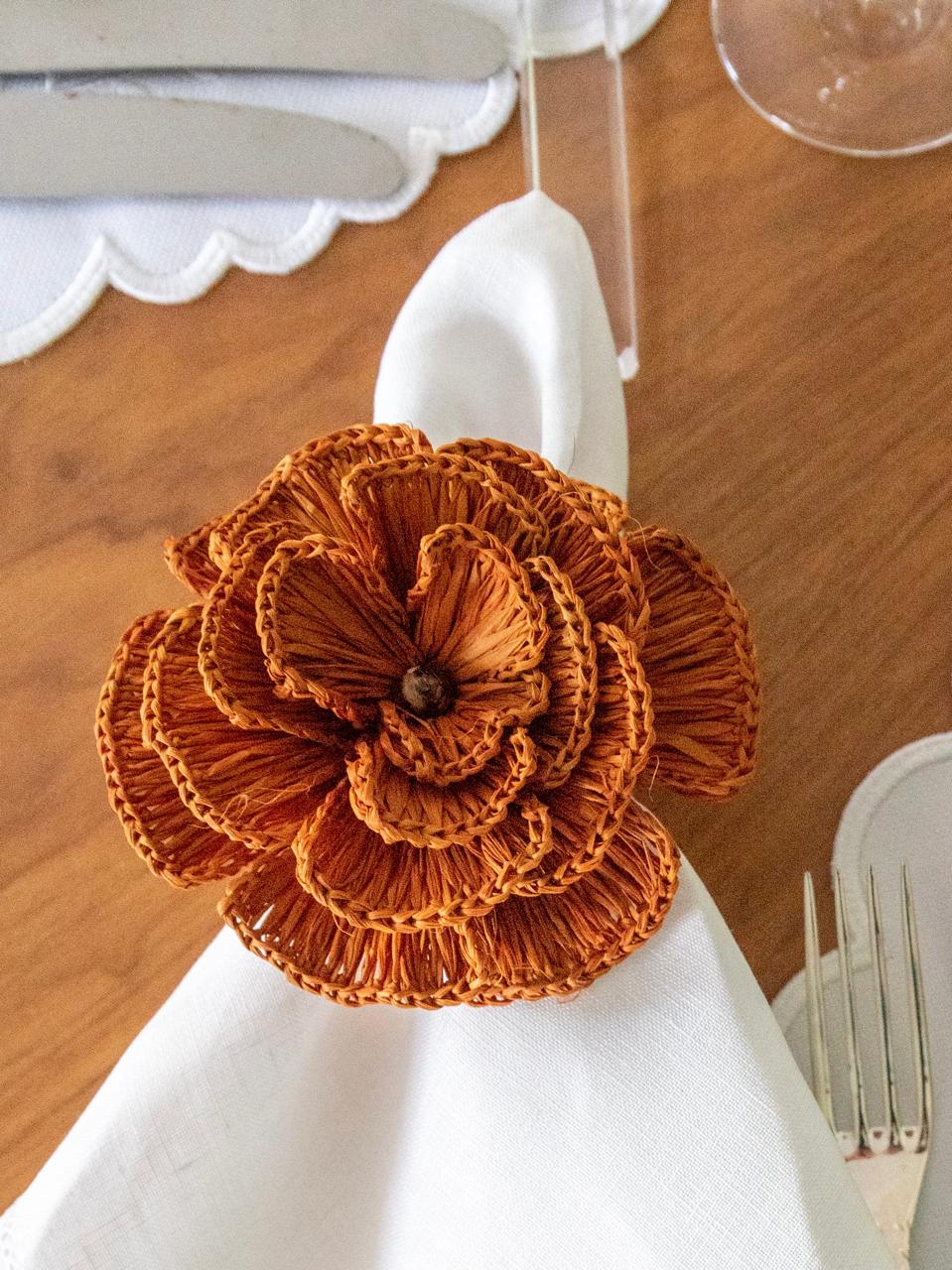 S/4 Buriti Flower Napkin Ring