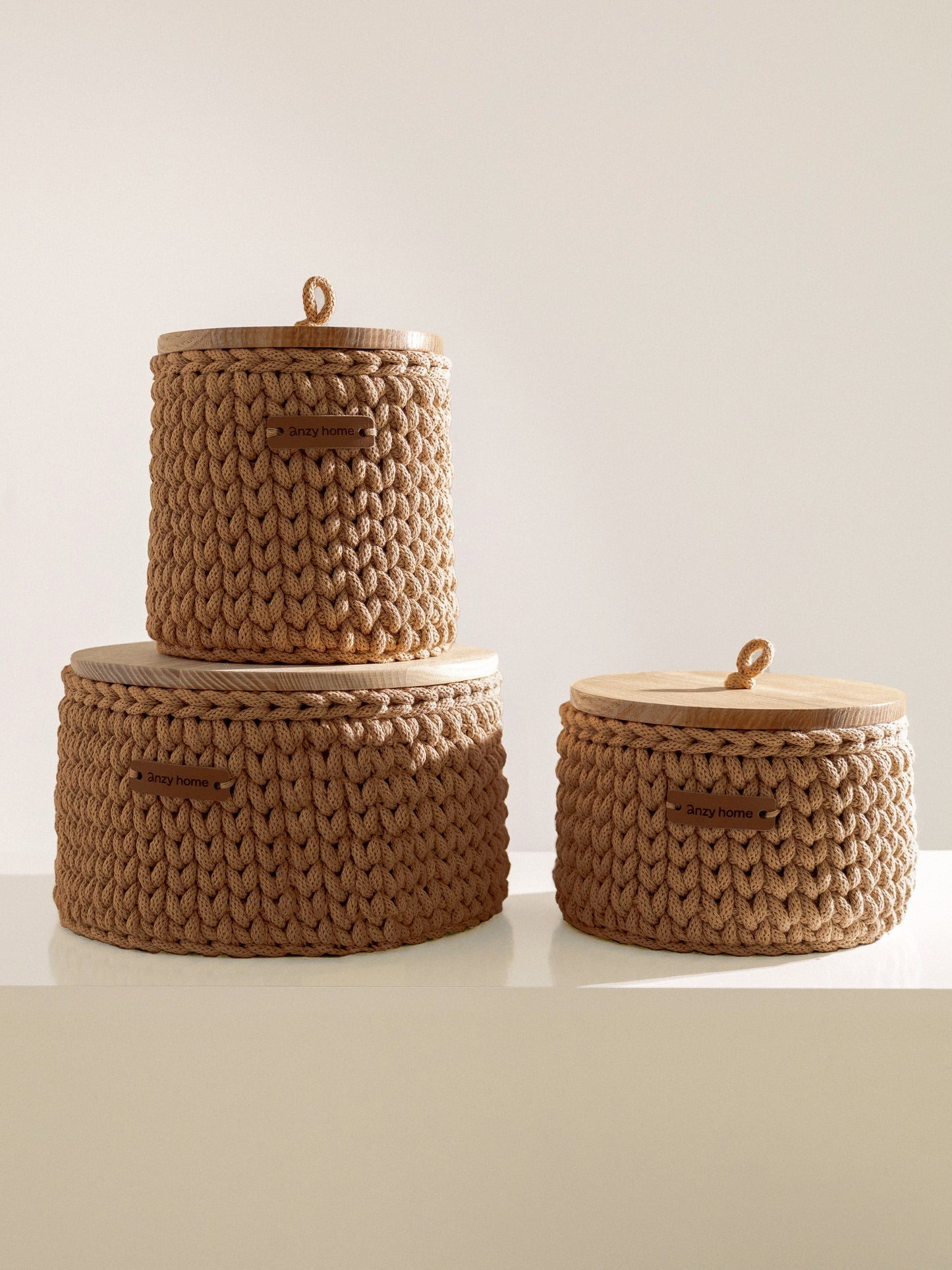 Round Storage Baskets w/ Wooden Lid