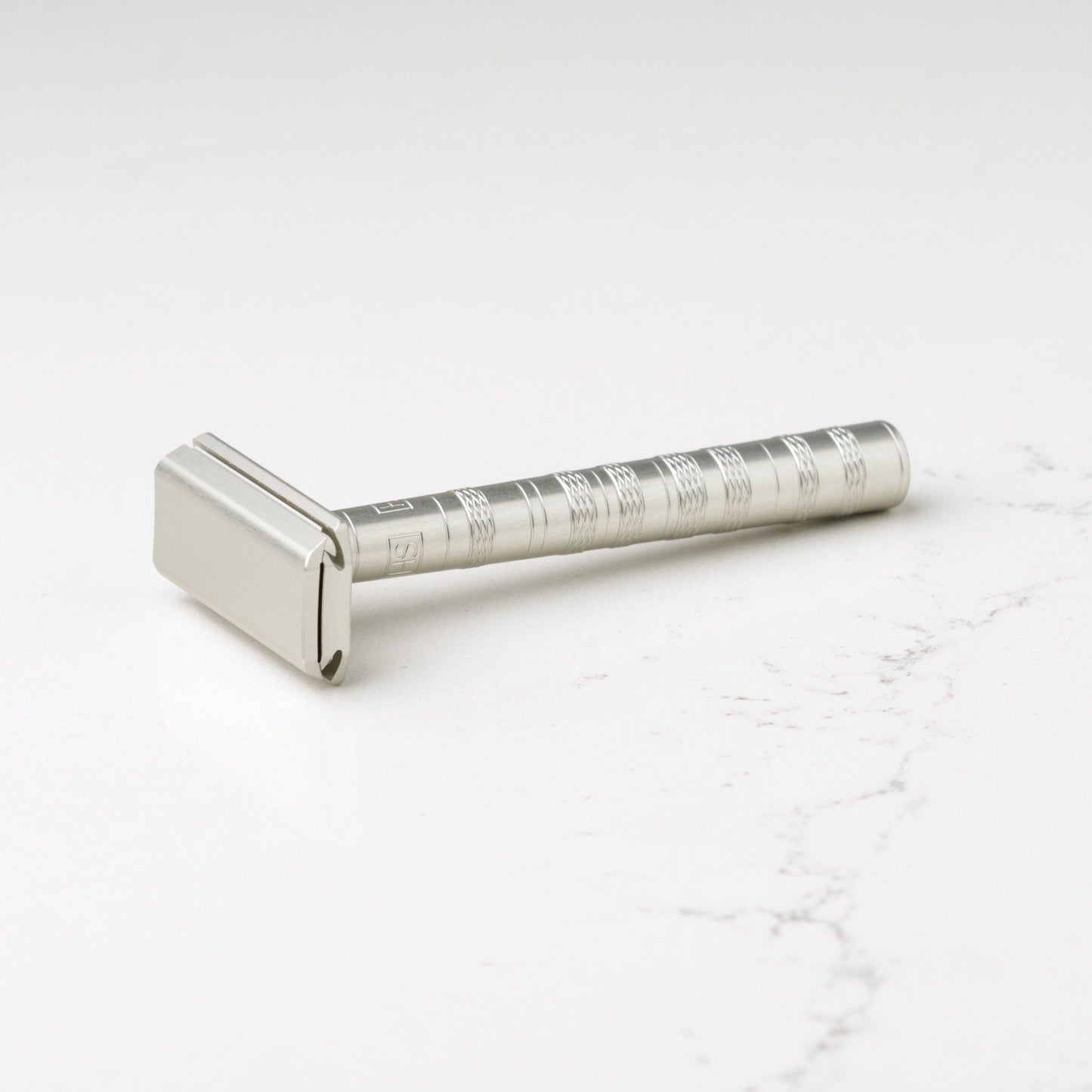 Henson Shaving [AL13-V2] Medium Safety Razor
