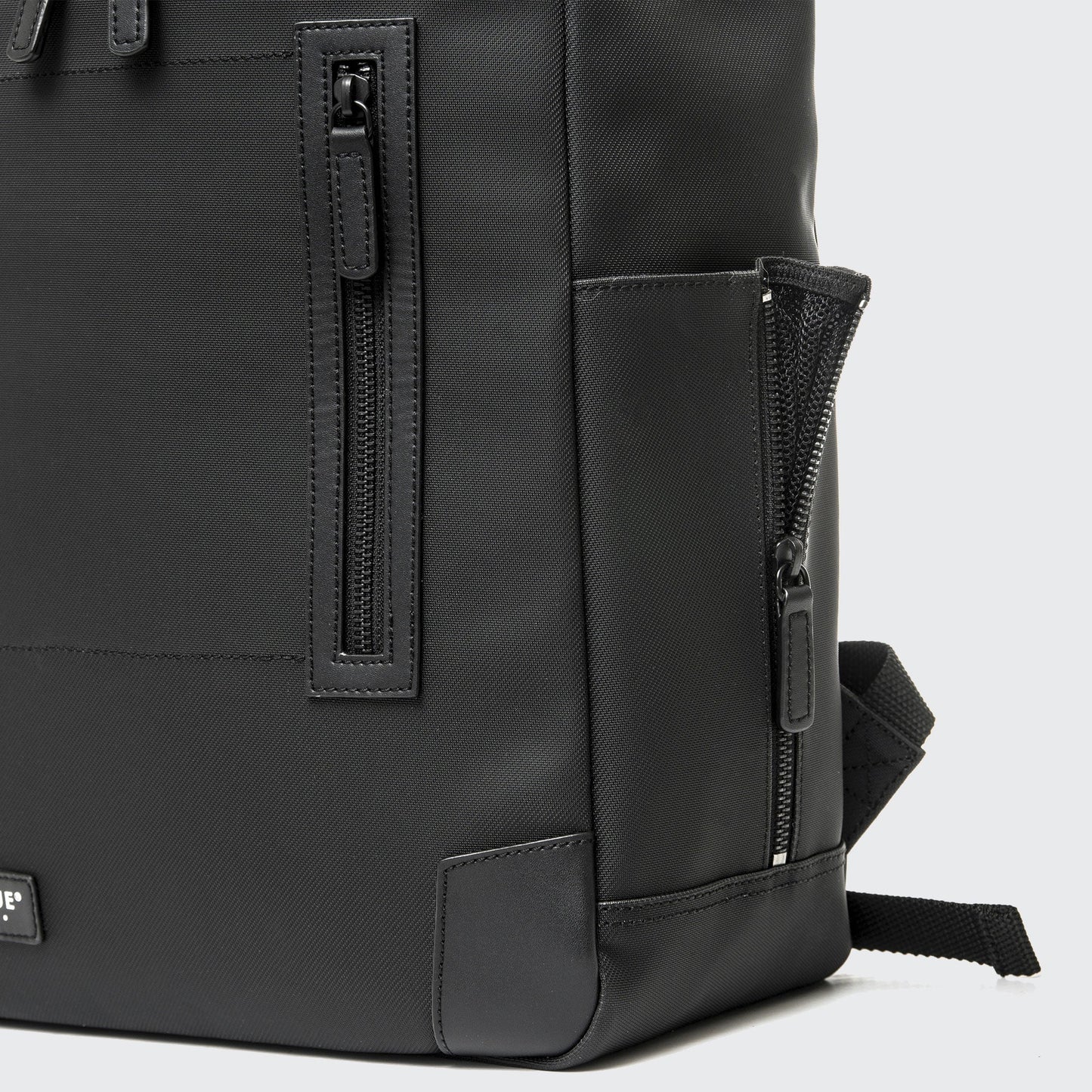 AMSTERDAM CARBON BACKPACK 20L