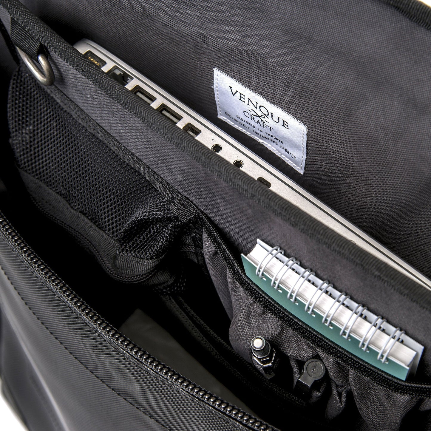 AMSTERDAM CARBON BACKPACK 20L