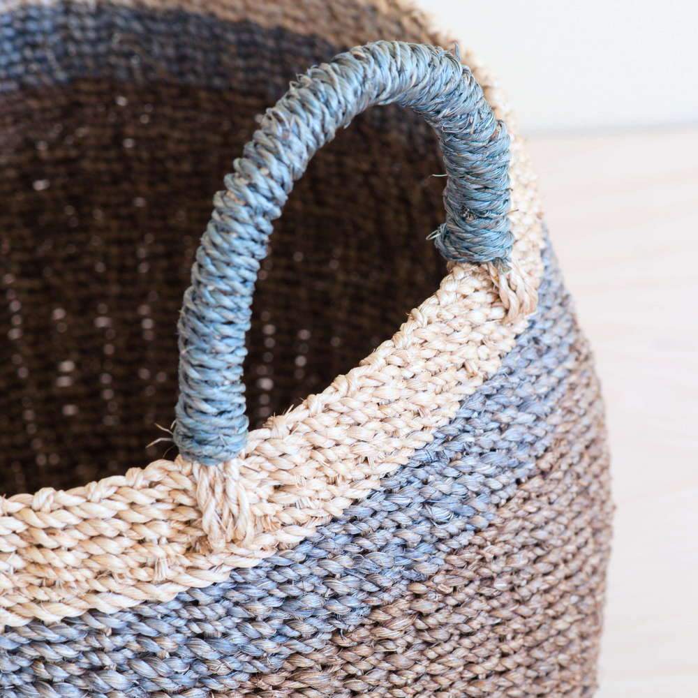 Brown Tabletop Bulge Basket with Handle