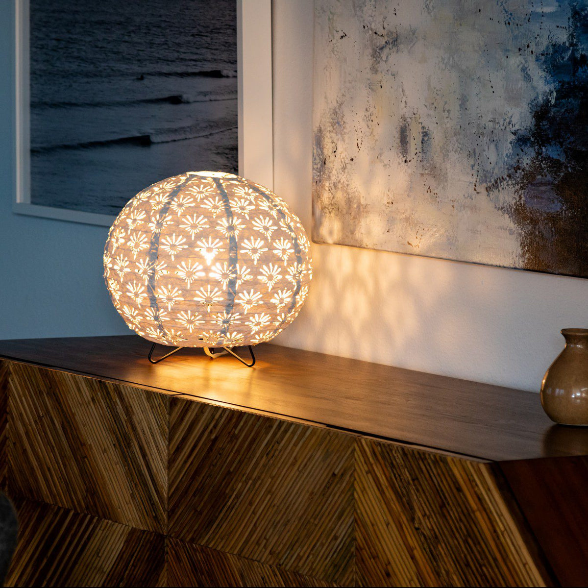 Soji Stella Solace Globe Deco Table Lamp