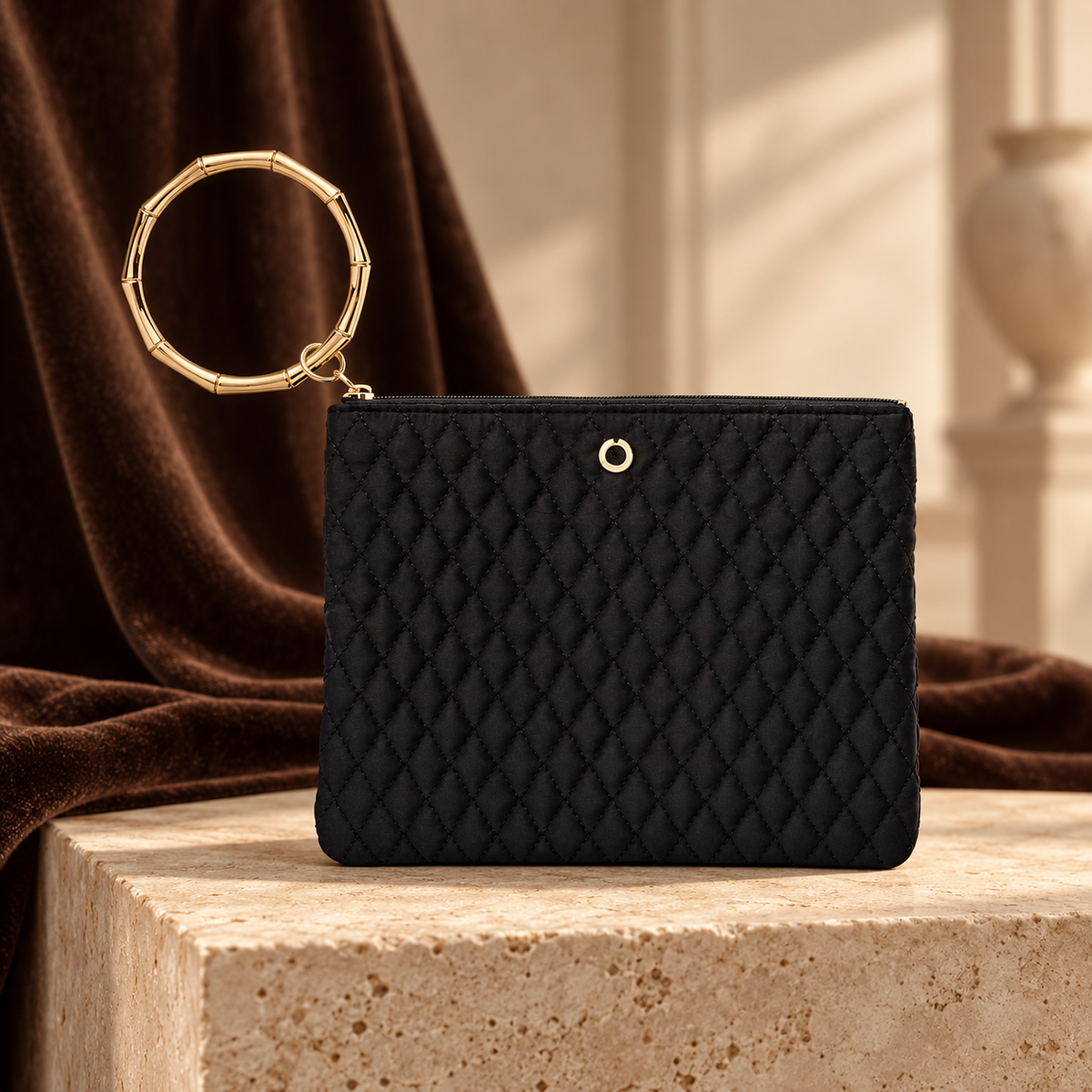 Big O® Bracelet Pouch – Back in Black Quilted