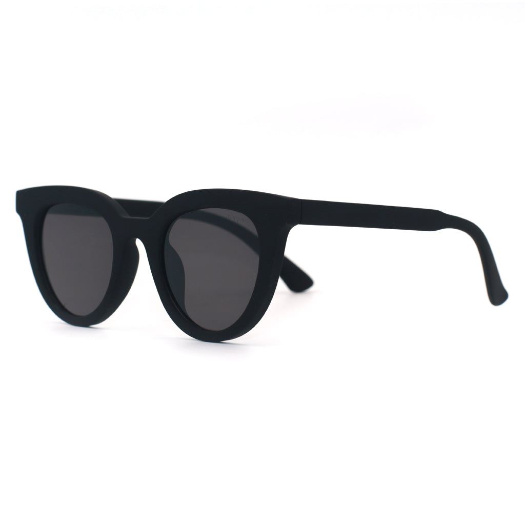 Brittany - Matte Black
