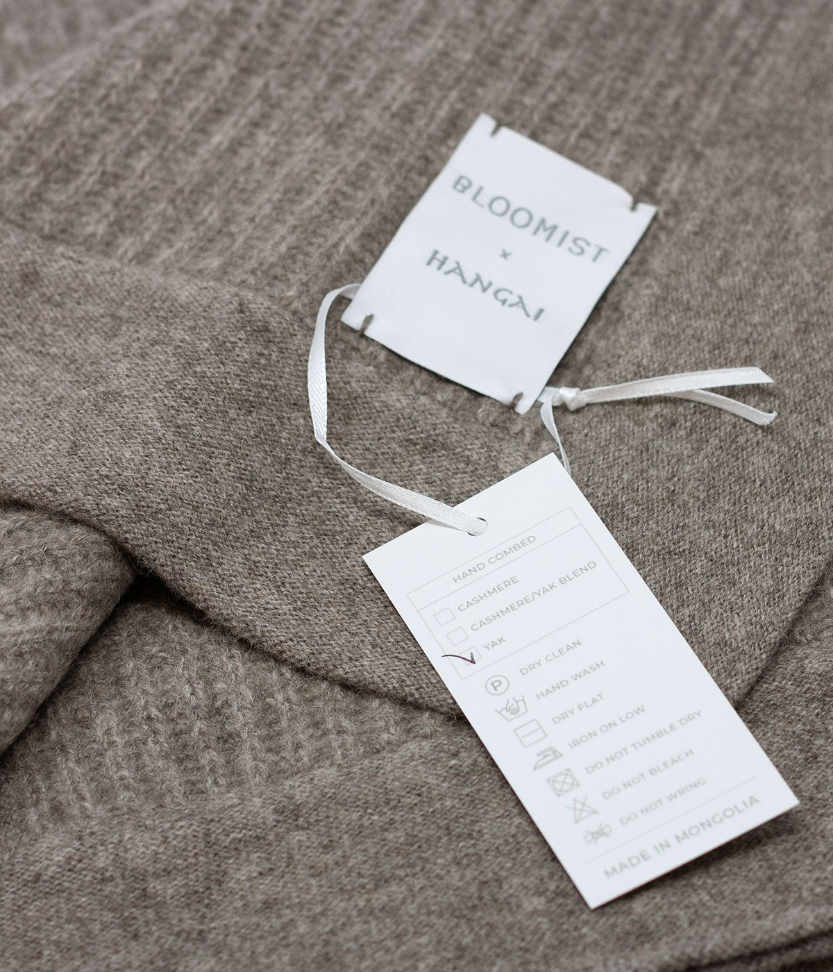 Platinum Yak Down Fisherman's Knit Throw