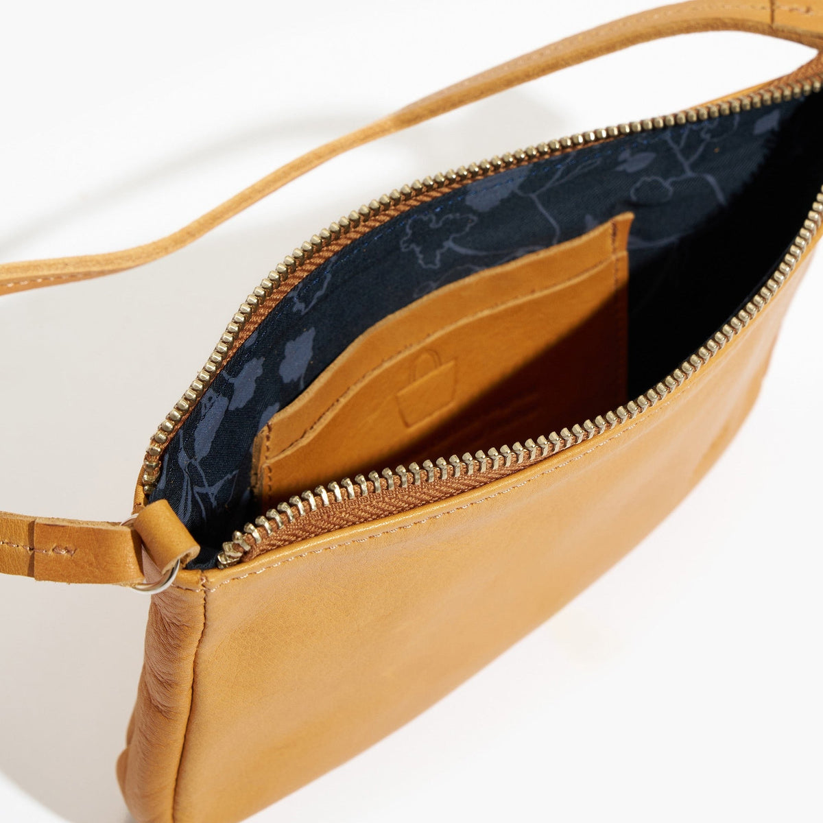 Carmela Pouch