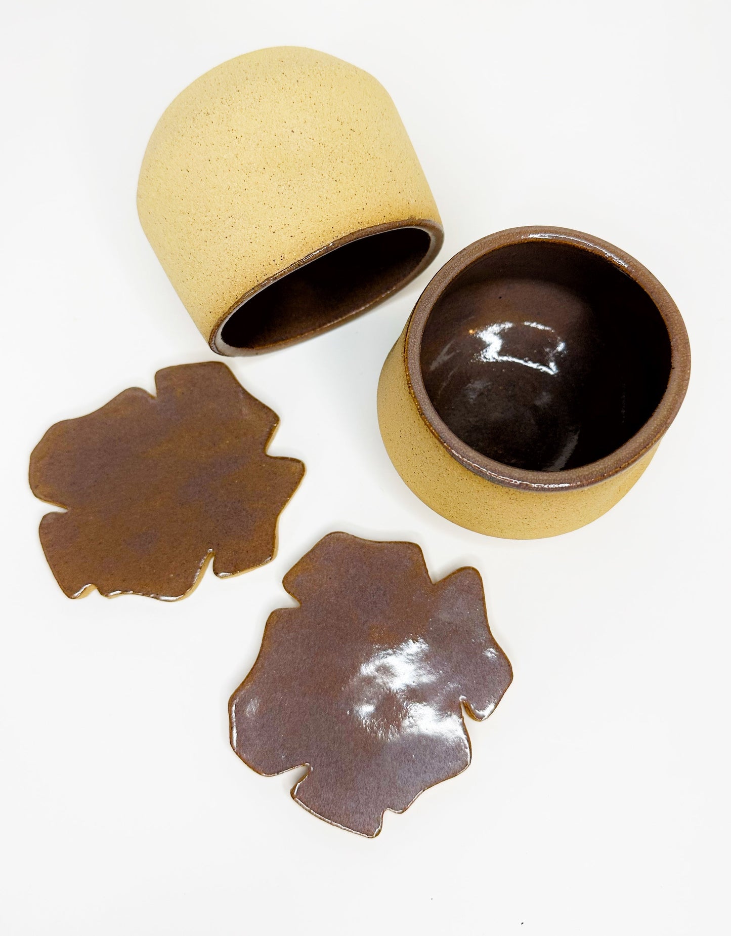 FRECKLES CUP SET (2 cups + 2 flower coaters)