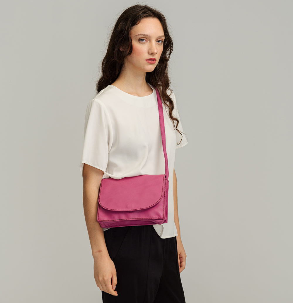 Lady Bird Crossbody