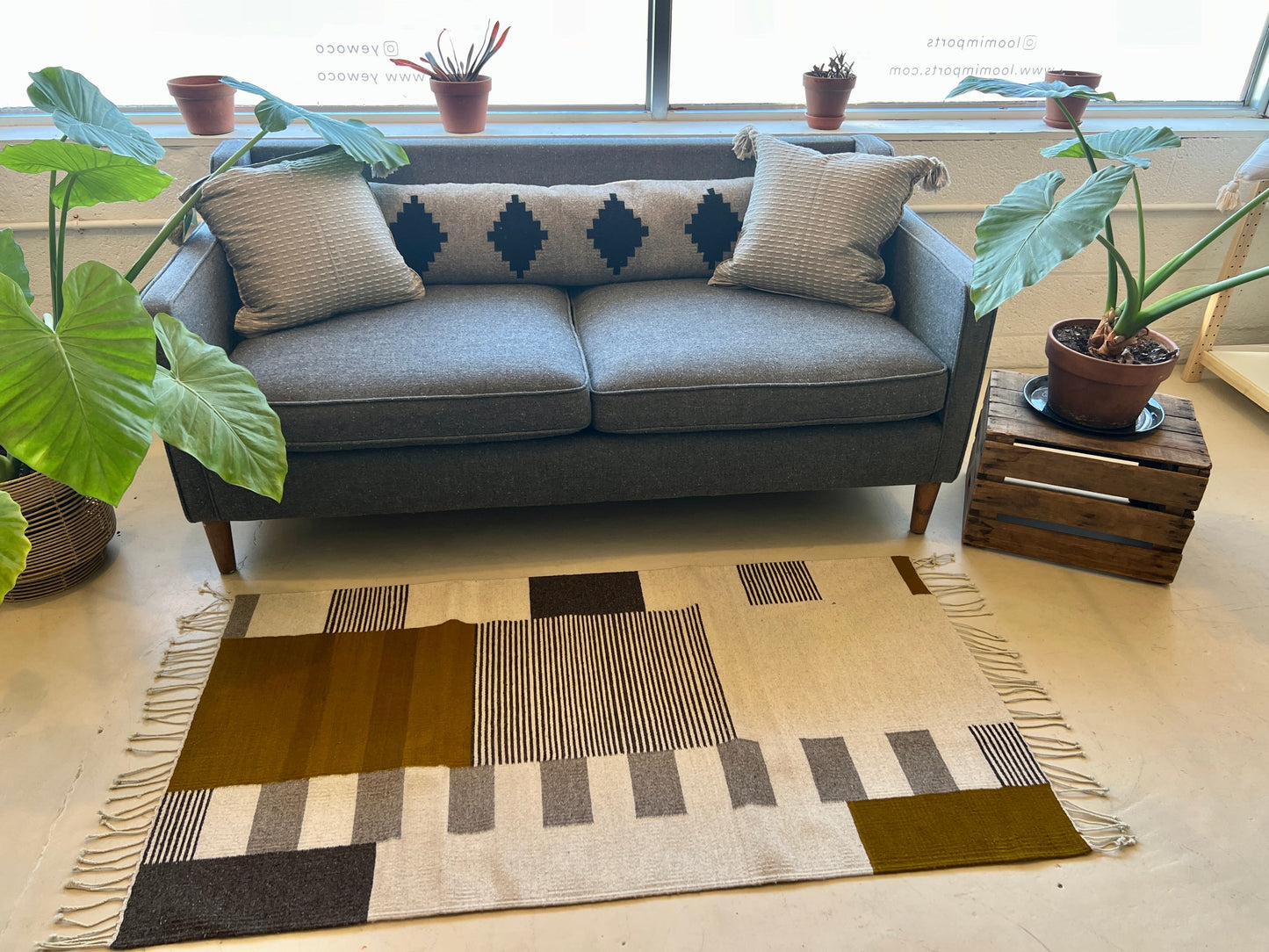 LOOM Imports Rug № 45