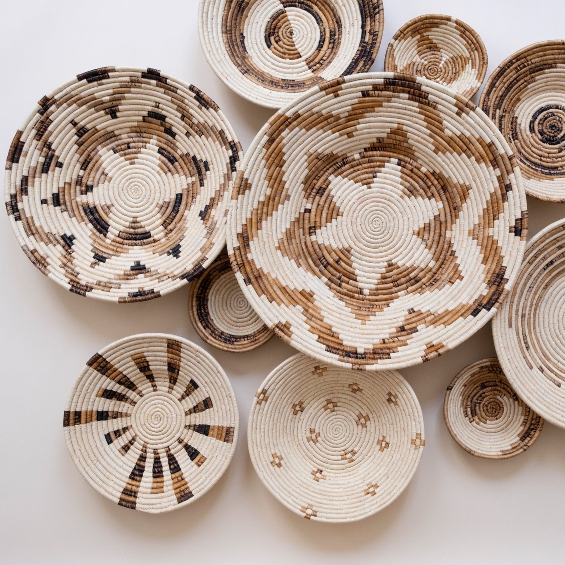 Large Layered Petal Basket ~ Banana Fiber - Osadia Concept Store