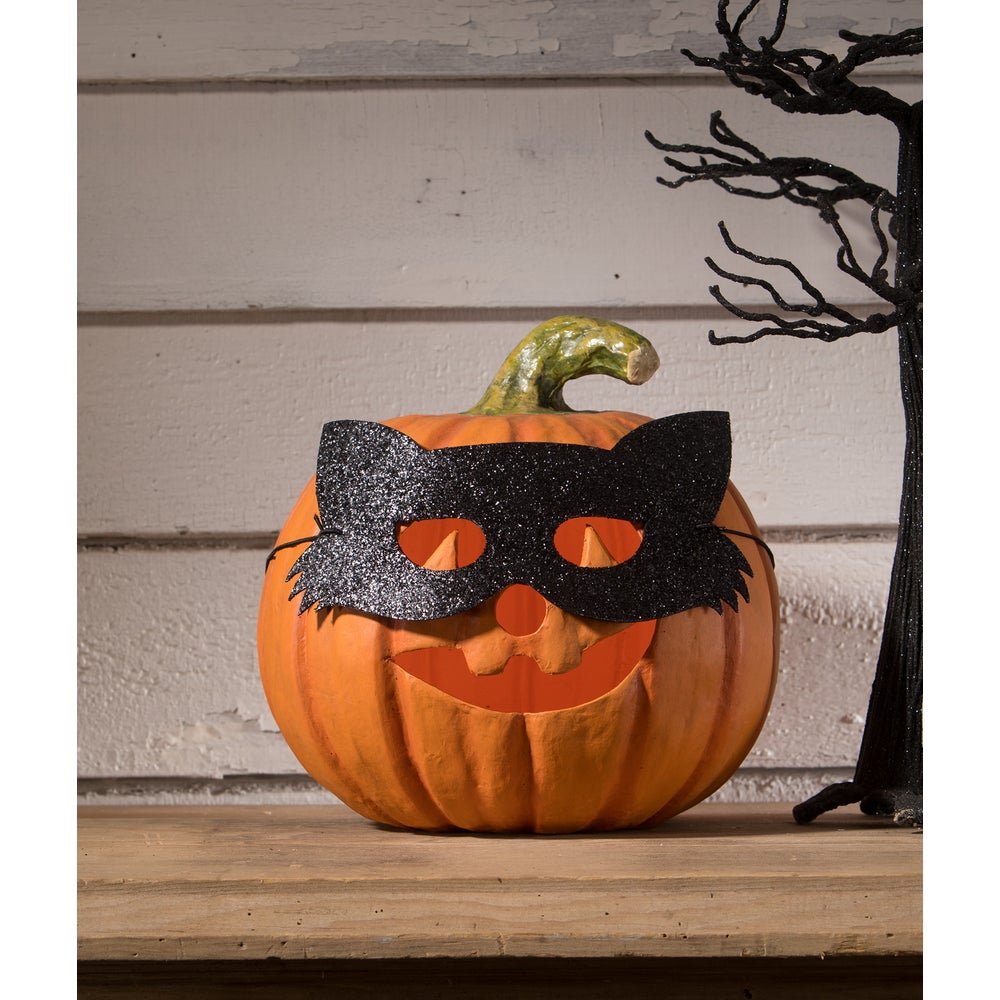 Cat Masquerade Pumpkin by Bethany Lowe Designs - Osadia Concept Store