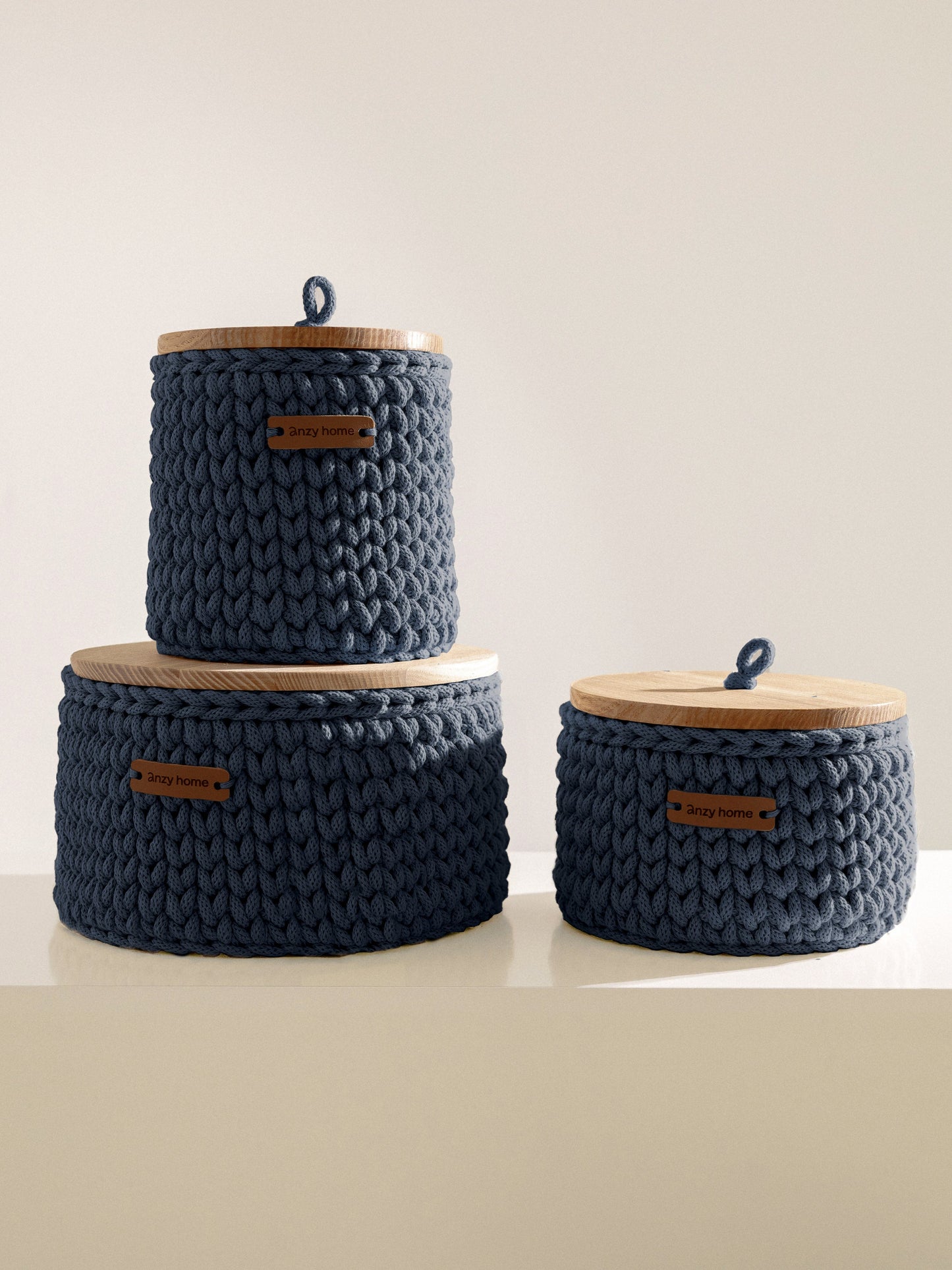 Round Storage Baskets w/ Wooden Lid