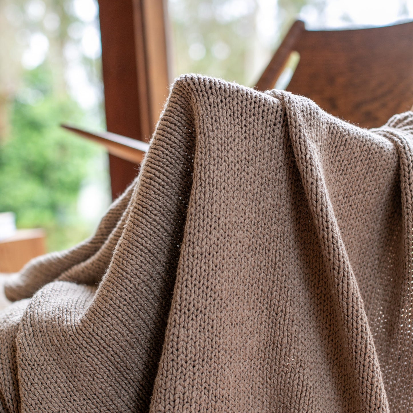 Zrestha Organic Cotton Knit Throw Blanket